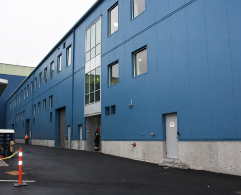 Victoria Seaspan outside